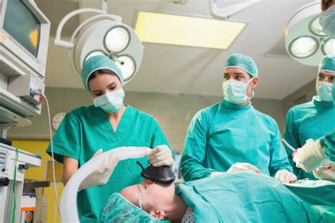 What Does an Anesthesiologist in New York Do?