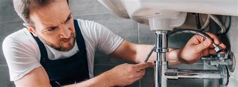 What Does an Apprentice Plumber Do?