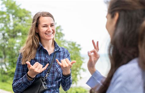 What Does an ASL Interpreter Do?
