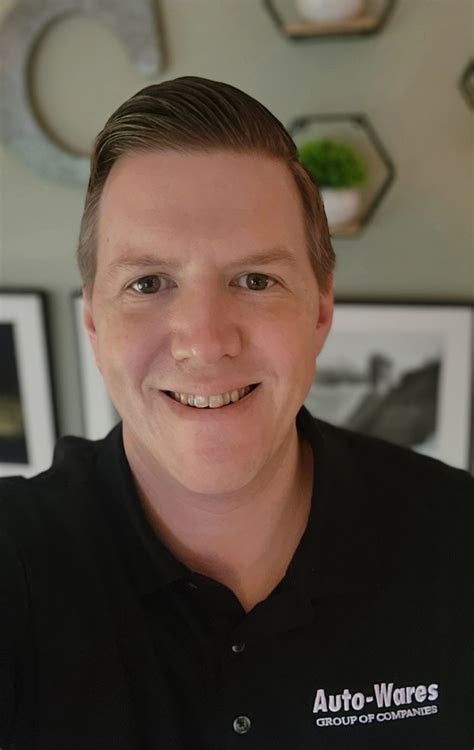 What Does an Auto-Wares Territory Sales Manager Do?