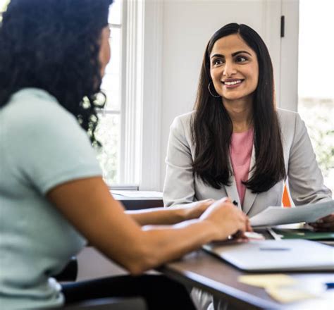 What Does an Edward Jones Branch Office Administrator Do?