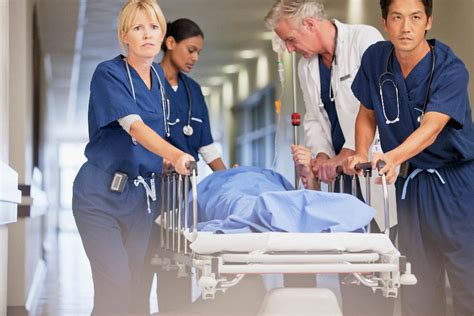 What Does an Emergency Medicine Physician Assistant Do?