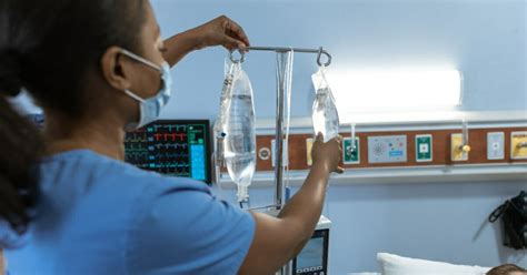 What Does an Emergency Room Nurse Do?