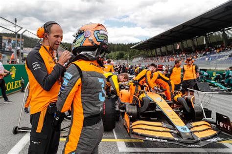 What Does an F1 Race Engineer Do?
