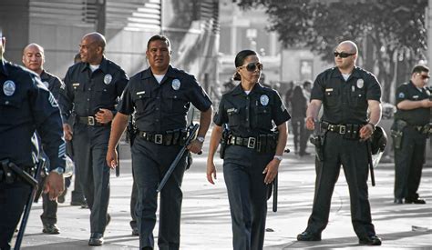 What Does an LAPD Officer Do?
