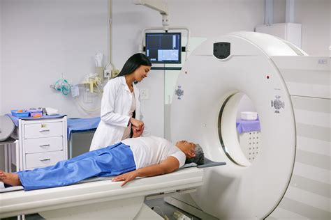 What Does an MRI Technologist Do?