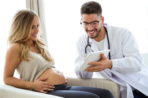 What Does an OB/GYN Physician Assistant Do?