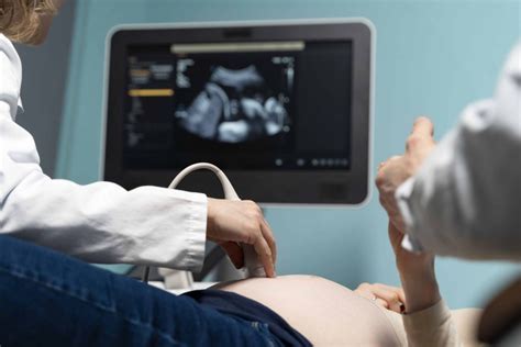 What Does an Obstetric Ultrasonographer Do?