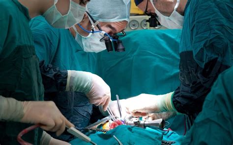 What Does an Oncologic Surgeon Do?
