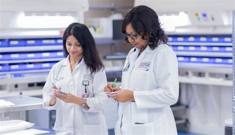 What Does an Oncology Pharmacist Do?