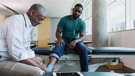 What Does an Orthopedic Doctor Do?