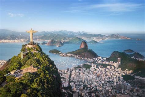 What is the "Brazilian Average Salary"? Understanding the Landscape
