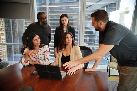 What Kinds of Careers Are Available at the Port Authority of NY & NJ?